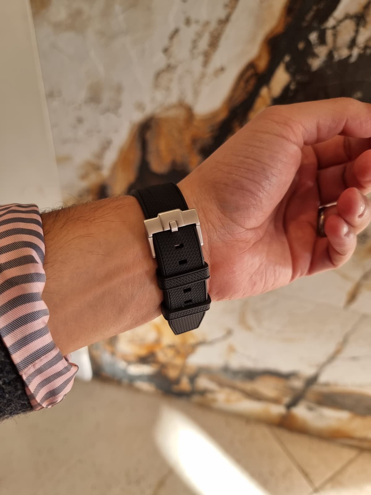 Meridian Reverse Customer Image